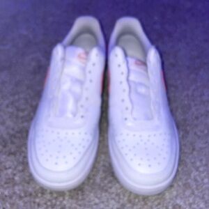 Pink Nikes NOT LACED!!! (Size 6.5) court version- dirty from the bottom though